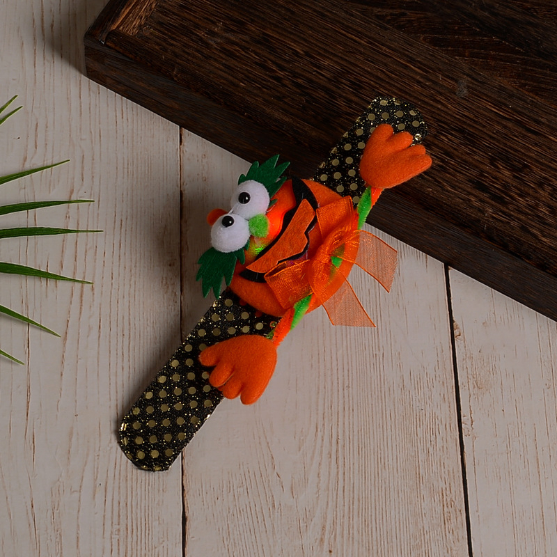 Halloweeni litrid helendavad kõrvitsad, nahkhiire, kummitus, patsutusrõngas, käevõru, laste mänguasjad, Halloweeni väikesed kingitused_voghion.com