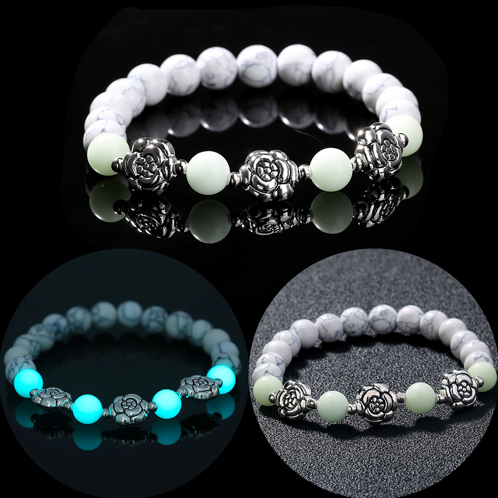 Bracelet de perles lotus phosphorescent brillant dans le noir_voghion.com