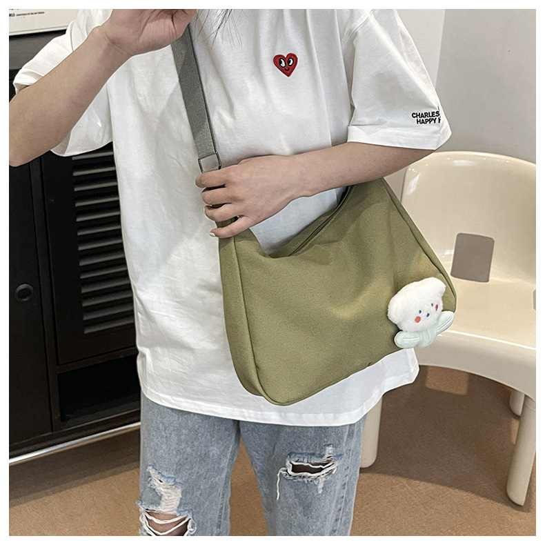 "2024 Autumn New Style Japanese sweet and fashionable single-shoulder bag, simple and cute crossbody bag, one-piece consignment. undefined