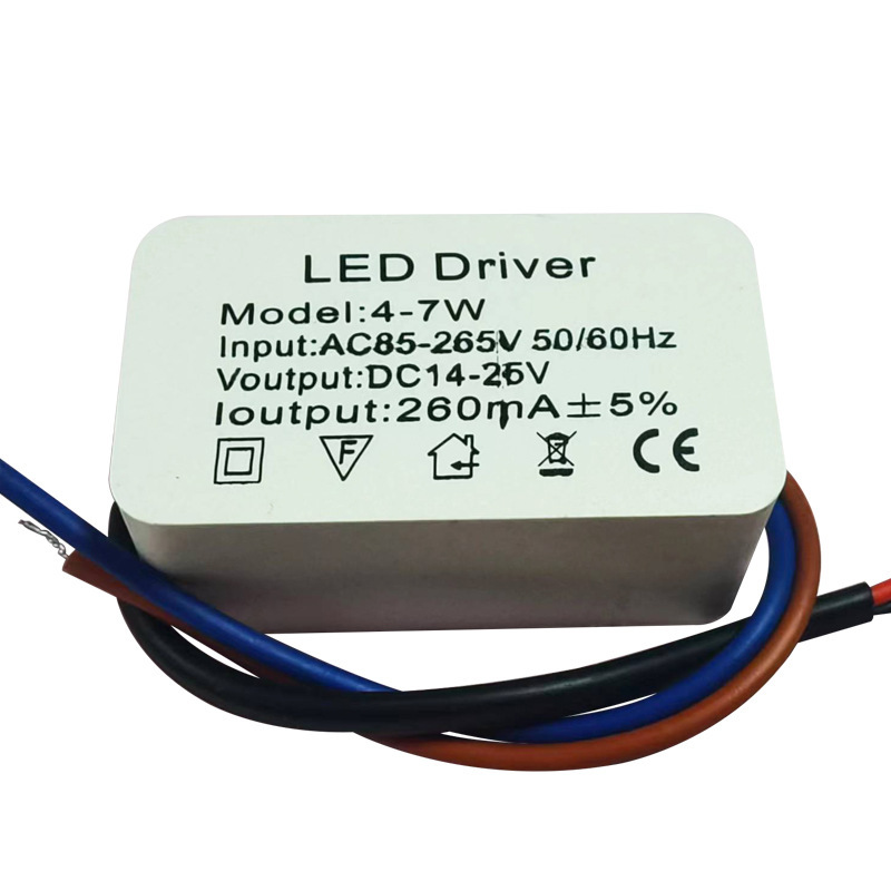 4-7w絶縁駆動7wハイパワーled駆動電源ワイド電圧led駆動絶縁外付け電源を供給する|undefined