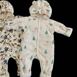 韩式宝宝秋冬连体衣洋气休闲婴幼儿夹棉保暖外出爬服婴儿衣服冬装