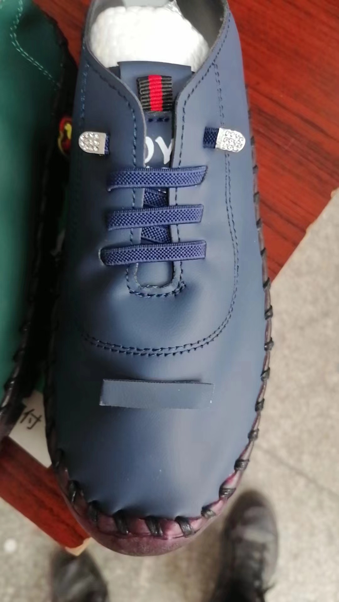 Cross-border caliente Hecho a mano de carne tendón suave inferior mamá zapatos de las mujeres 2023 primavera y verano nuevo soporte independiente zapatos planos zapatos Casuales