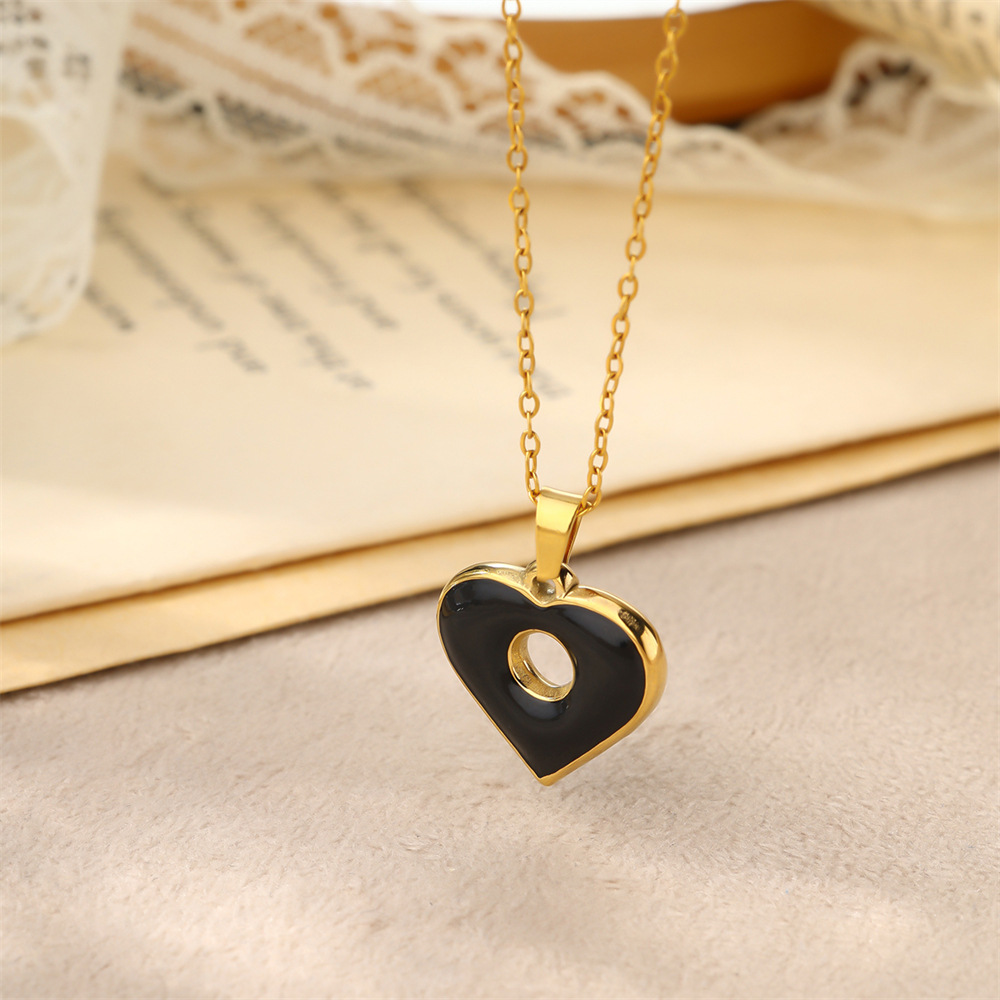 11g Weight 18K Gold Plated Plating Material 304 Stainless Steel Pendant Material Pendant Necklace Classification 304 Stainless Steel Chain Material 1 Piece Quantity Holiday, Daily Occasion 304 Stainless Steel Material Heart Shape Pattern Women's Gender Enamel, Hollow Out Design Casual, Simple Style Style Wholesale Jewelry Casual Simple Style Heart Shape 304 Stainless Steel 18K Gold Plated Enamel Hollow Out Pendant Necklace 3