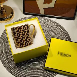 �Wʽ�Ǵɿ��ȱ����ֵ�����R�˱�Ӣʽ������k�������մɱ��ӶYƷ