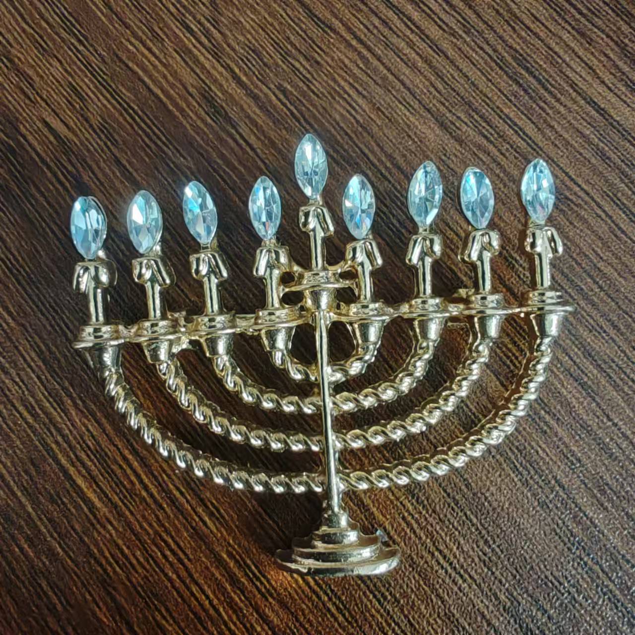 Broche de alto grado nicho bufanda hebilla aleación estilo coreano diamante incrustado abrigo perla ramillete ropa pin accesorios al por mayor