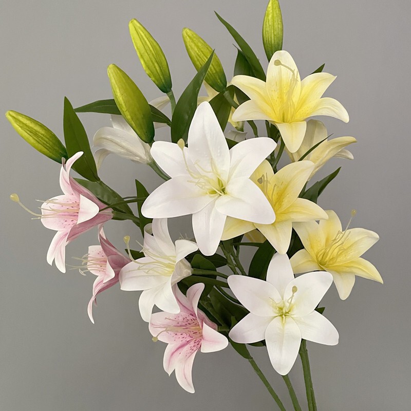 Artificial Film Lily Flower with 3 Heads, Fake Lily Flower for Living Room Decoration, Silk Flower for Wedding Arrangement, Indoor Decorative Piece