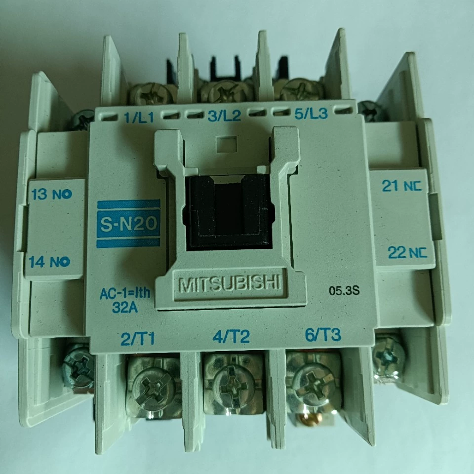 Новый оригинальный контактор Mitsubishi S-N 20 100 В