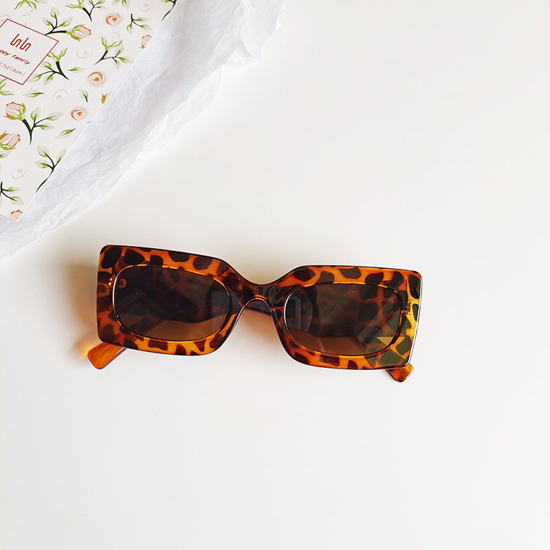 White, Pink, Green, Yellow, Black&White Color Retro Geometric UV400 Protection Women's Sunglasses