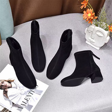 ����ѥ2025���ﶬ��W���L��ɫ��Ƥ����朶�ѥ�A�^�и��@�ݕr�bѥ