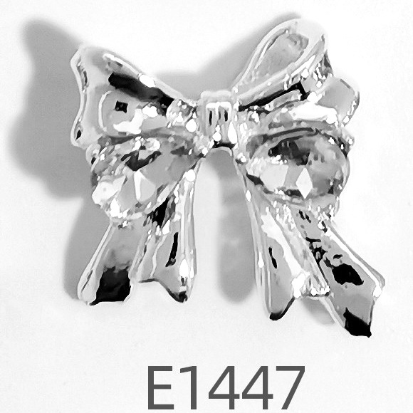 Nuevos accesorios de uñas de aleación especial de comercio electrónico transfronterizo lote mixto sonrisa cara arco uñas pegadas fábrica de diamantes al por mayor