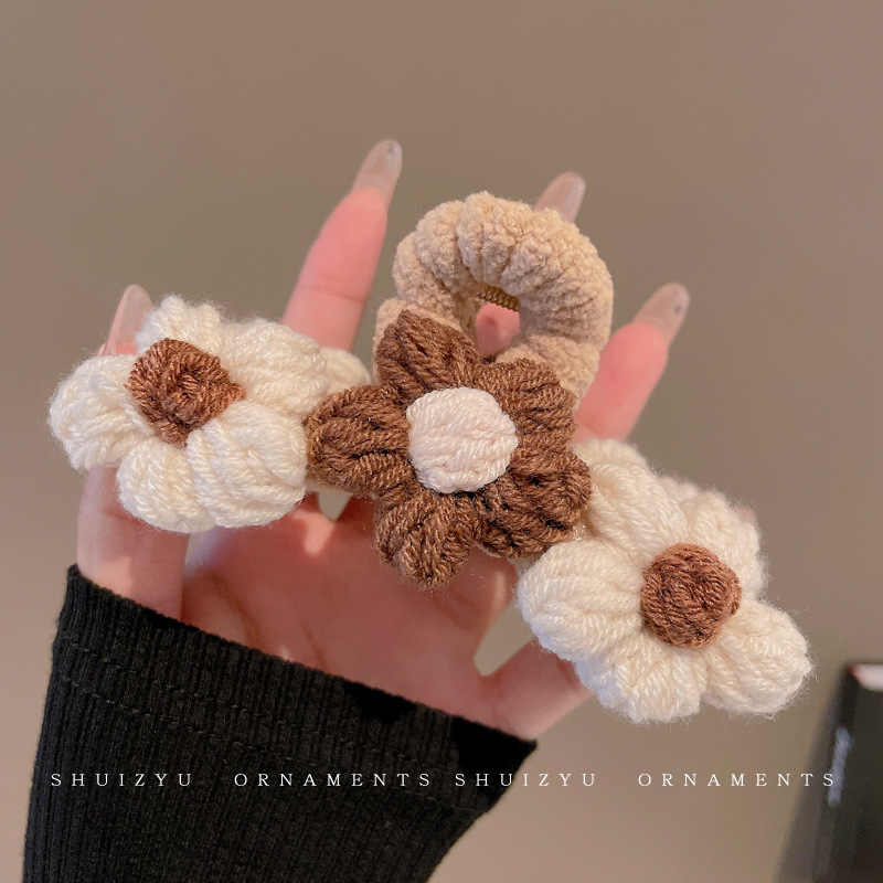 Otoño y invierno curry clip de agarre de cabeza grande clip de cabello tocado clip de tiburón 2025 nuevo peludo de gama alta agarre de cabello