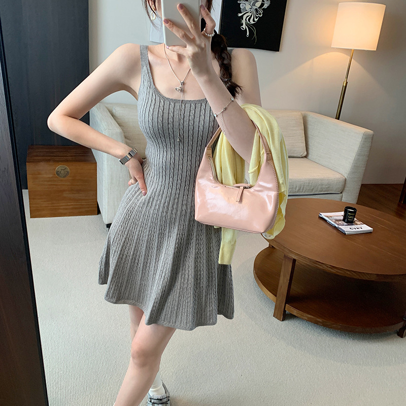Brand Discount Korean Style Knitted Suspender Dress for Women 2025 New Style This Year's Popular Hot Style Summer Beautiful Little Skirt