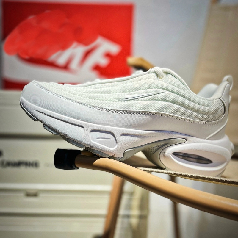 Pure Original Max Portal Running Shoes, Lightweight Cushioning and Heightening Men's and Women's Sports Shoes, Comfortable and Versatile Non-Slip Dad Shoes