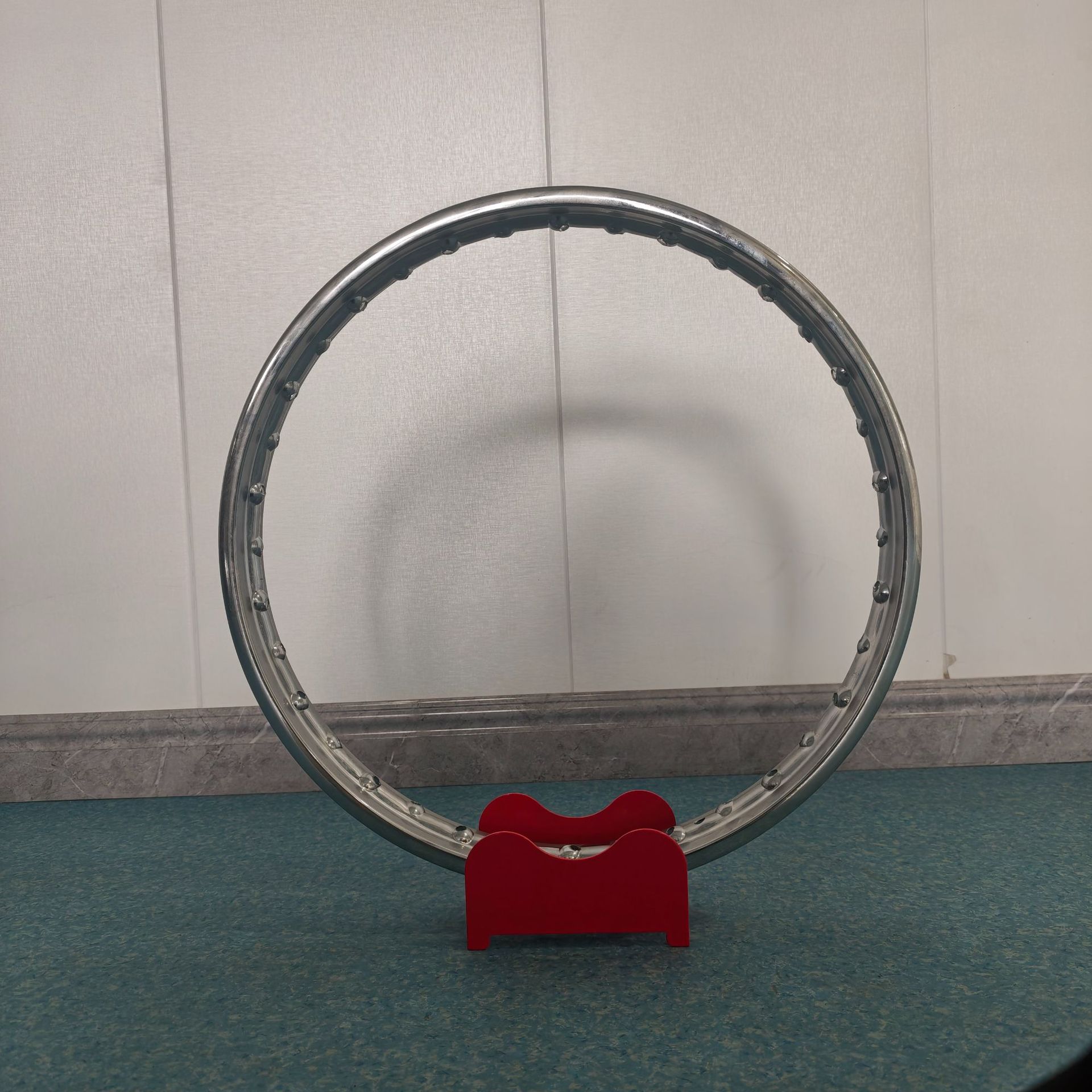 Motorcycle Chrome-Plated Steel Rim, Polished Spoke Wheel Rim, 17-Inch 18inch Universal Rim Repair Replacement Part for Export