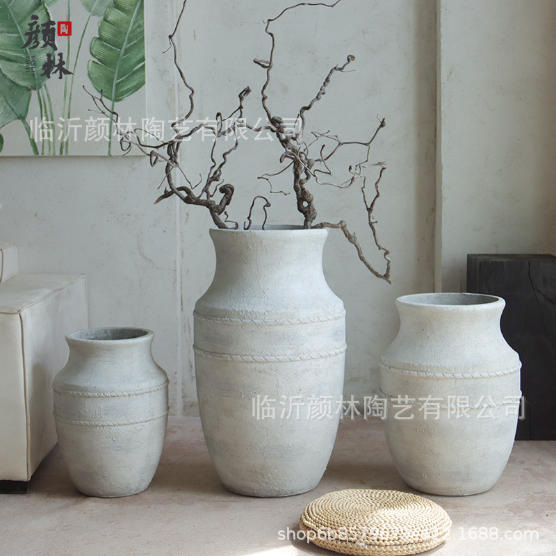 Vaso de cemento blanco tranquilo y elegante, vasijas de cerámica Zen, decoración espacial de ramas secas y madera borracha con vasos florales