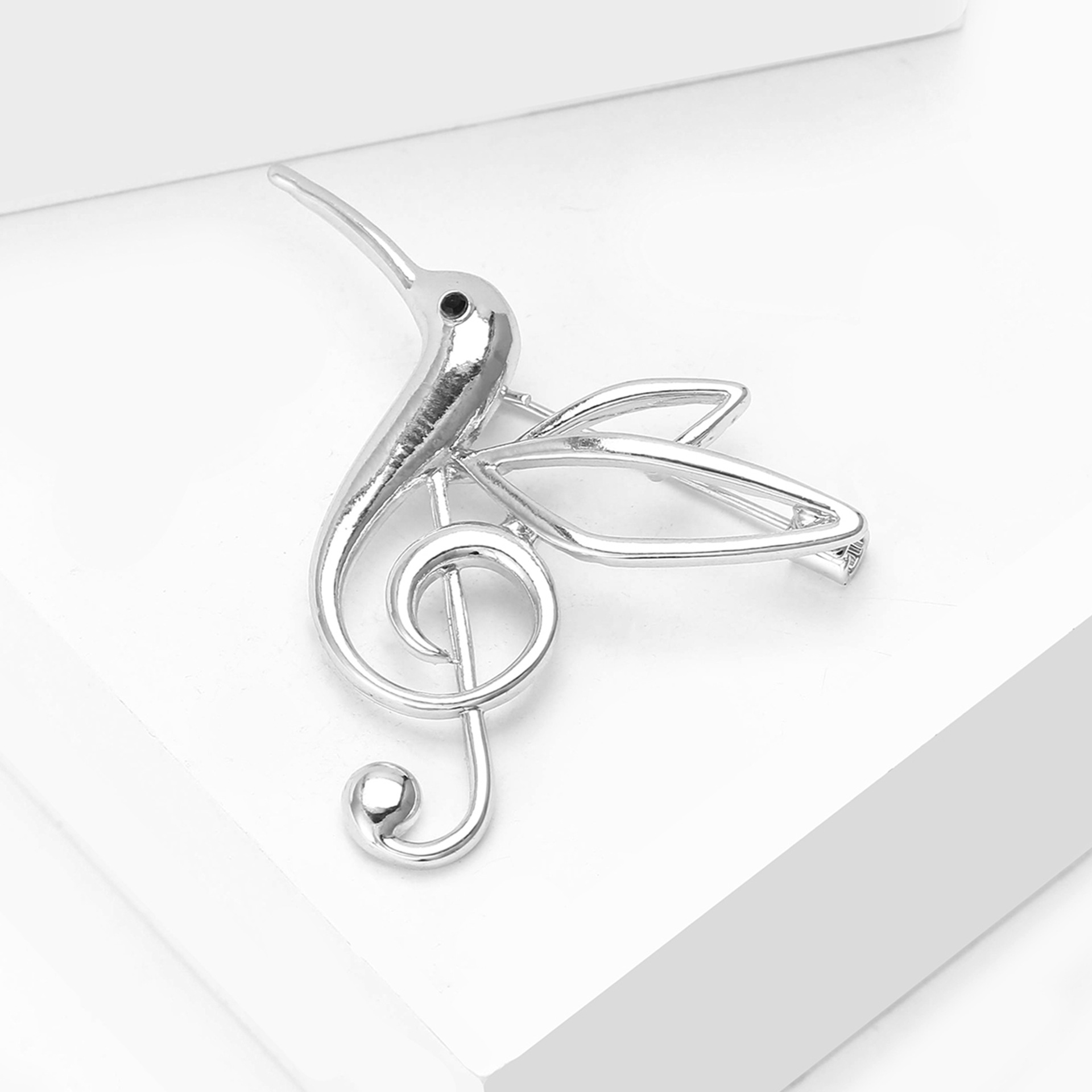 Cross-Border Hot-Selling European and American Alloy Enamel Hummingbird Musical Note Brooch Versatile Women's Suit Shawl Corsage Jewelry Pin