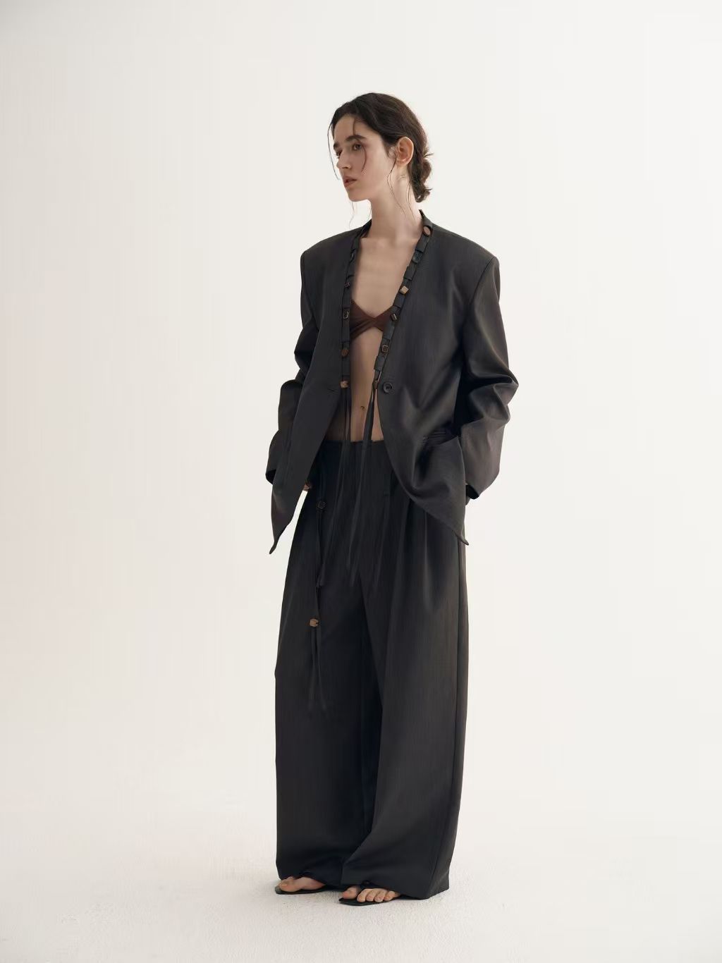 Ensemble blazer et pantalon deux pièces GraceChic Automne 25, coupe ample et tendance, boutons en bois véritable, pour femme, référence 1816_voghion.com