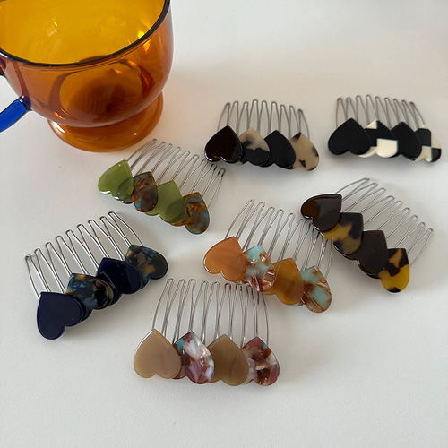 Japanese and Korean cute and sweet color-blocking patchwork heart-layer bangs comb, side small clip comb, updo hair tool