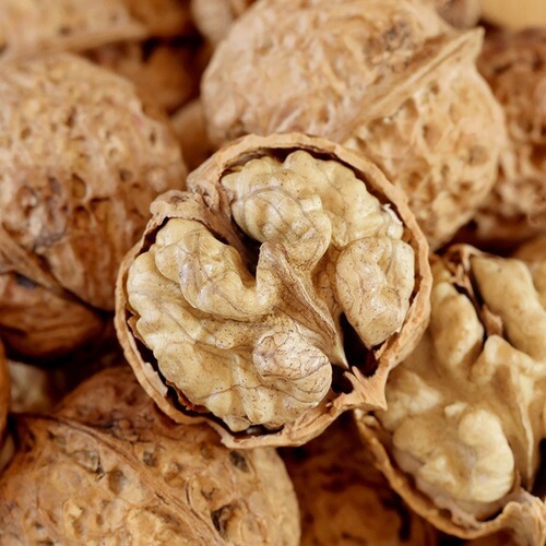 Yunnan walnuts, thin-skinned walnuts, dried fruit snacks, roasted nuts, non-paper-skinned walnuts, walnut wholesale