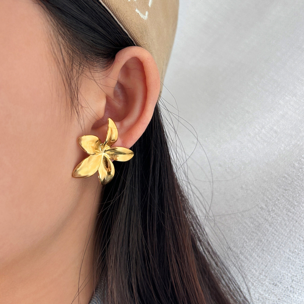 13g Weight Titanium Steel Ear Needle Material Ear Studs Classification 1 Pair Quantity Daily Occasion Titanium Steel Material Flower Pattern All Seasons Season Women's Gender Polished Finish Mixed Metal, Plating Design Elegant Style 1 Pair Elegant Flower Mixed Metal Plating Titanium Steel Ear Studs 21