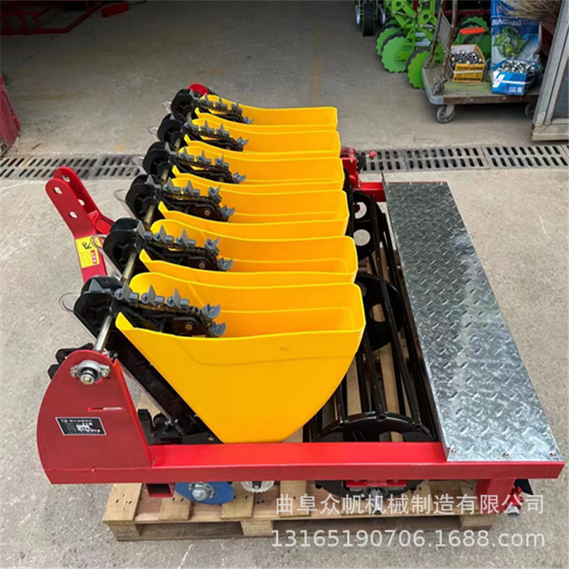 大蒜播种机新款汽油机自走式种蒜机手推电动农用精播机六行种蒜机