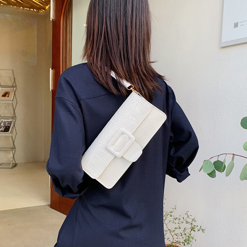 正方形のカバンの新型のファッションの韓国版の小さいカバンの運動の訓練のカバンの女性のカバンの折り畳みネットの赤いネットの復古の小さい方のカバン|undefined