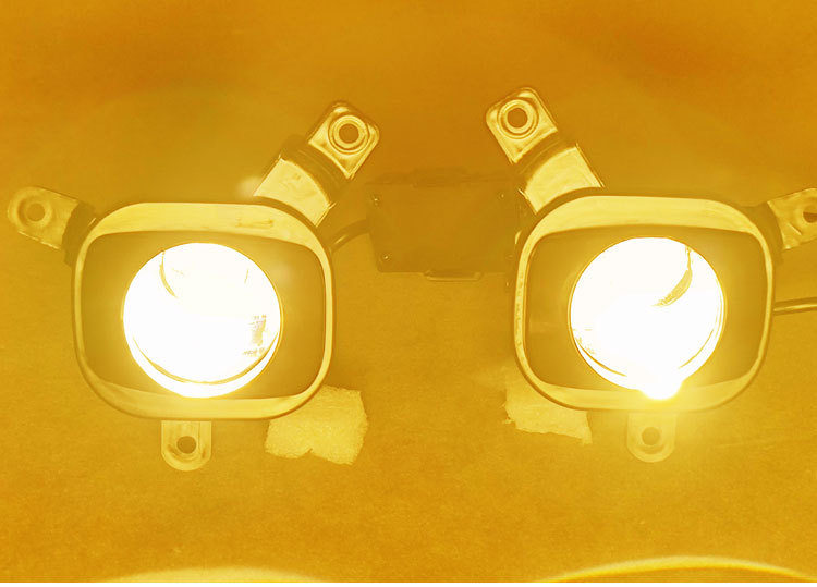Suitable for 22-25 Jietu Traveler Modified Lens Fog Lights Shanhai T2 Special Led High-Brightness Golden Eye Lights