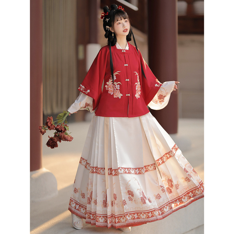 Hanfu Women's Ming Style Floral Shadows Square Collar Skirt Long Shirt Waist-length Pleated Skirt Autumn Traditional Hanfu Embroidered Chinese Style Hanfu Women's Ming Style Floral Shadows Square Collar Skirt Long Shirt Waist-length Pleated Skirt Autumn Traditional Hanfu Embroidered Chinese Style