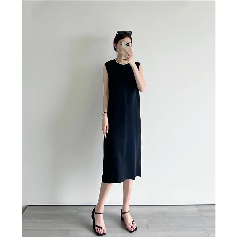 Row Minimalist Small Black Skirt Triacetic Acid Micro Cocoon-shaped Rear Split Straight Vacator Skirt Mid-length Sleeveless dress