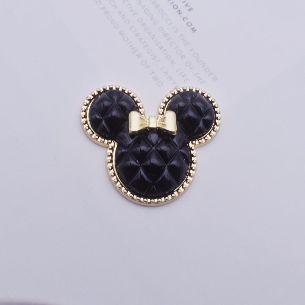 Muñeca de la historieta DIY accesorios de joyería pintura Mickey pajarita color caramelo teléfono móvil belleza material agujero zapatos