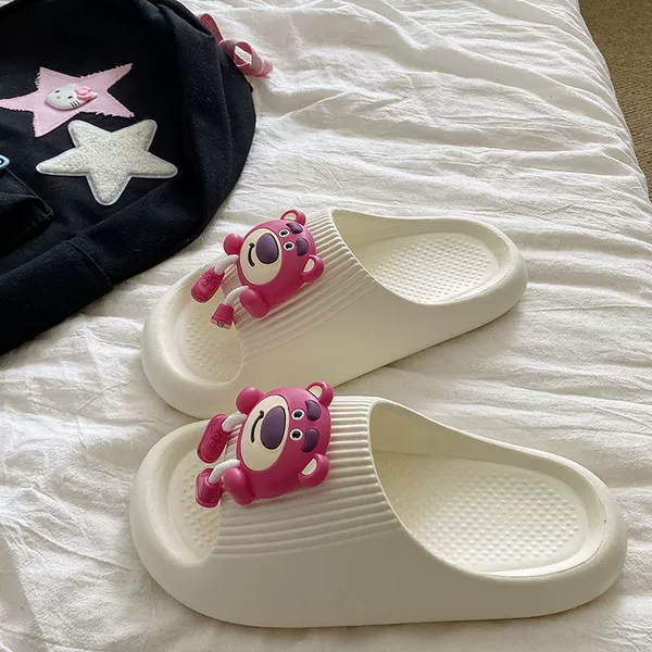 Strawberry Bear [White]