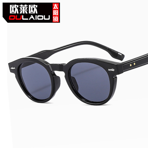 Minimalist thick-framed small star leg sun glasses with an Instagram style, retro unisex new thin leg sunglasses wholesale sun glasses