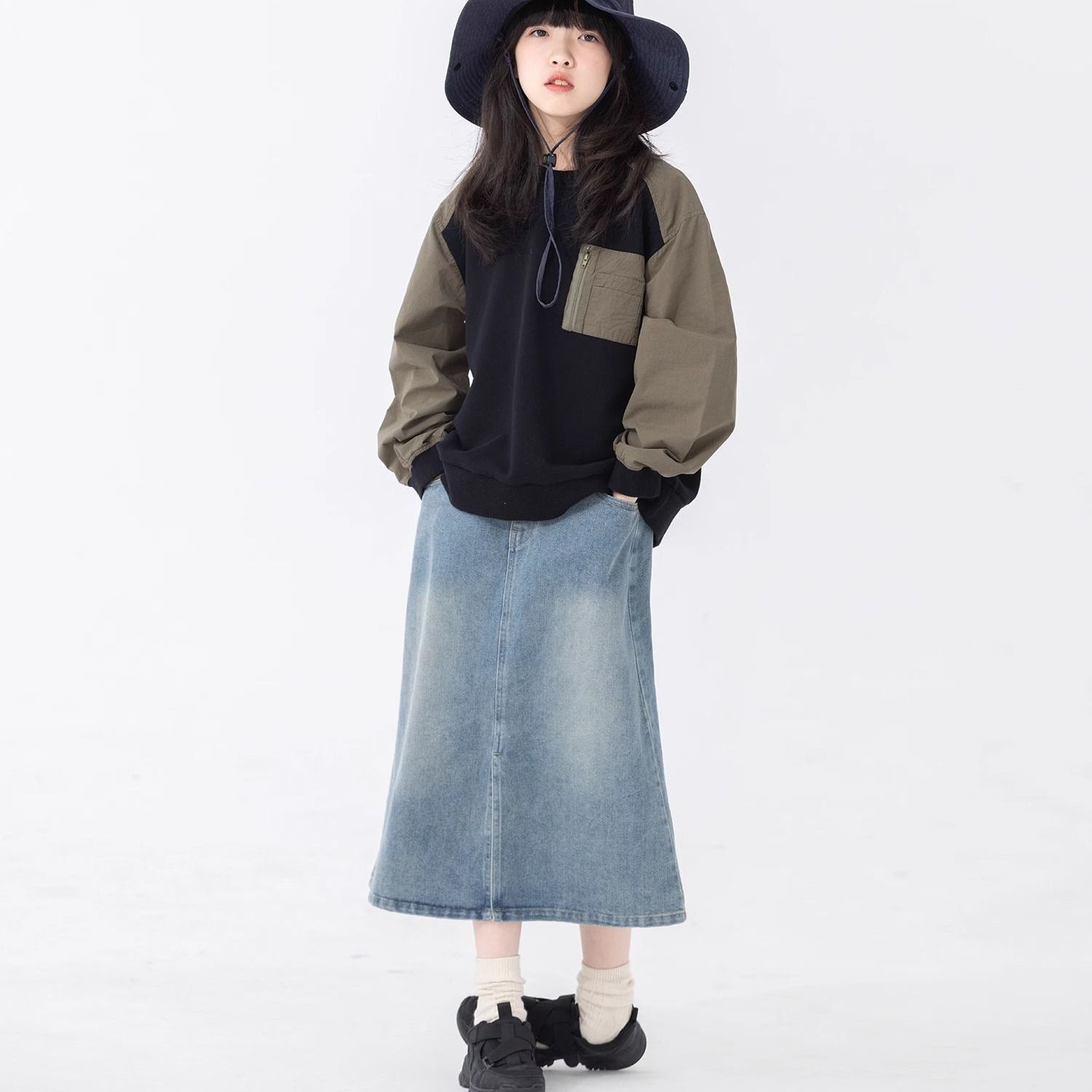 2025 falda infantil coreana falda media larga niños retro nuevo jeans primavera y otoño falda de busto para niños grandes