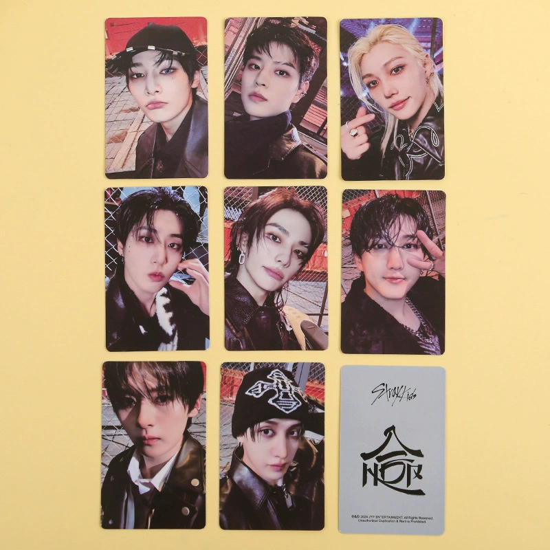Коллекционная карточка (STRAY KIDS) Спецвыпуск HOP, 5,4×8,6 см, варианты участников и дизайнов