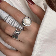 Heavy Industry Design Moonlight Pearl Ring for Women, Simple and Refined, Personal and Aloof Style, Unique Adjustable Band