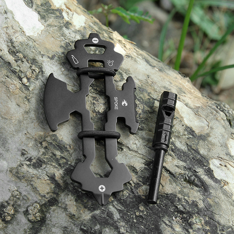 多功能EDC精冲口哨打火石工具卡扳手便携应急组合修理工具批发