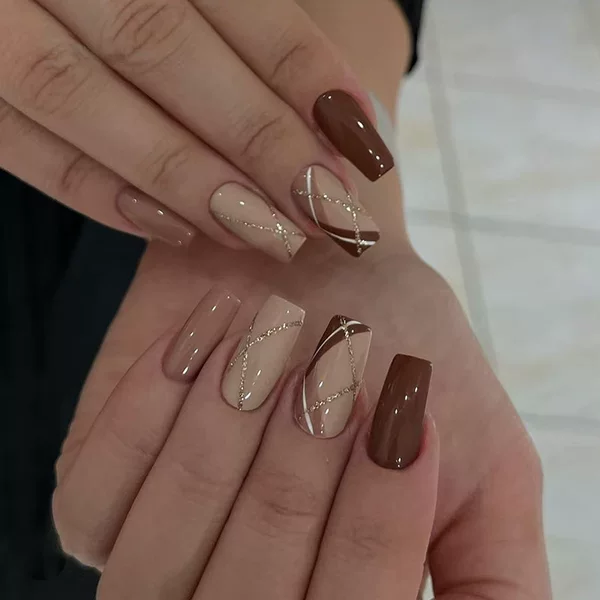 Foreign Trade Fine Glitter Quilted Milk Coffee Brown Early Spring Elegant Whitening Versatile Ins European and American Style Removable Manicure 24 Pieces