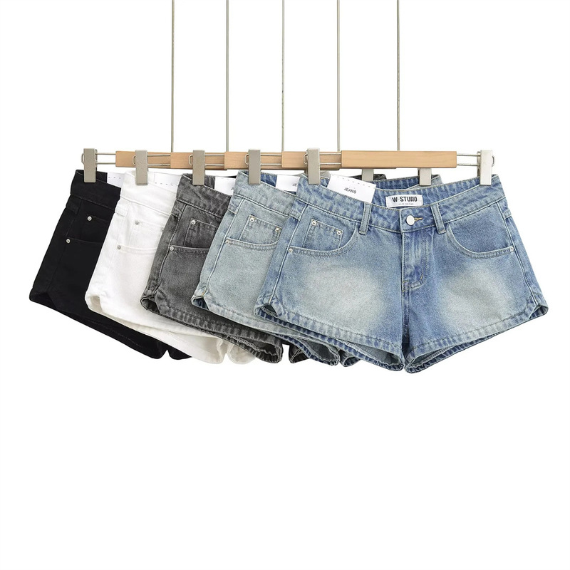 New Niche Low-Waist Denim Shorts for Women with Side Slits, Curved Loose Wide-Leg Ultra-Short Hot Pants Trendy