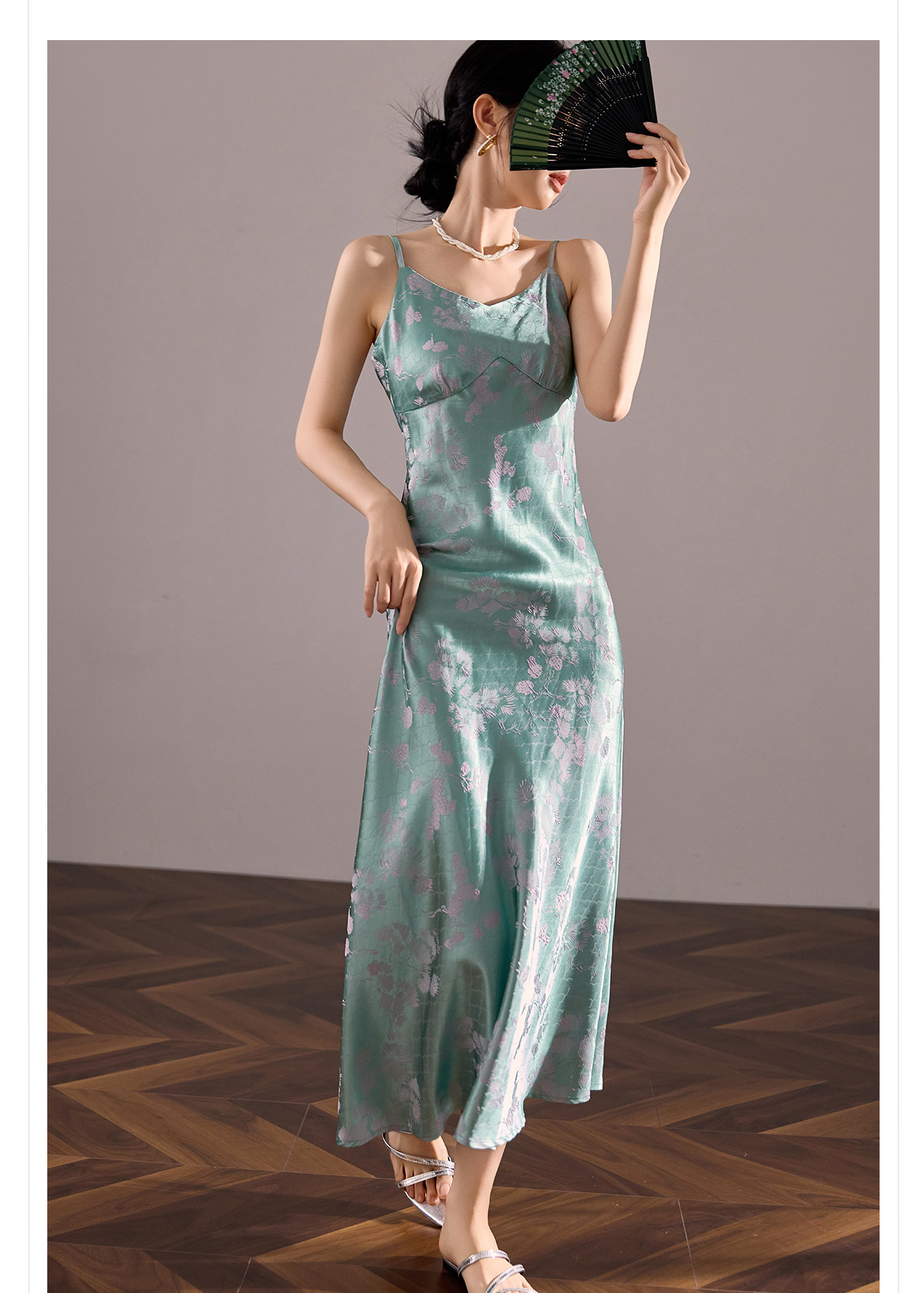 Đầm ôm body nữ chất liệu acetate hoa văn jacquard, dáng dây mảnh, phong cách tân cổ điển — màu vàng chi tiết 3