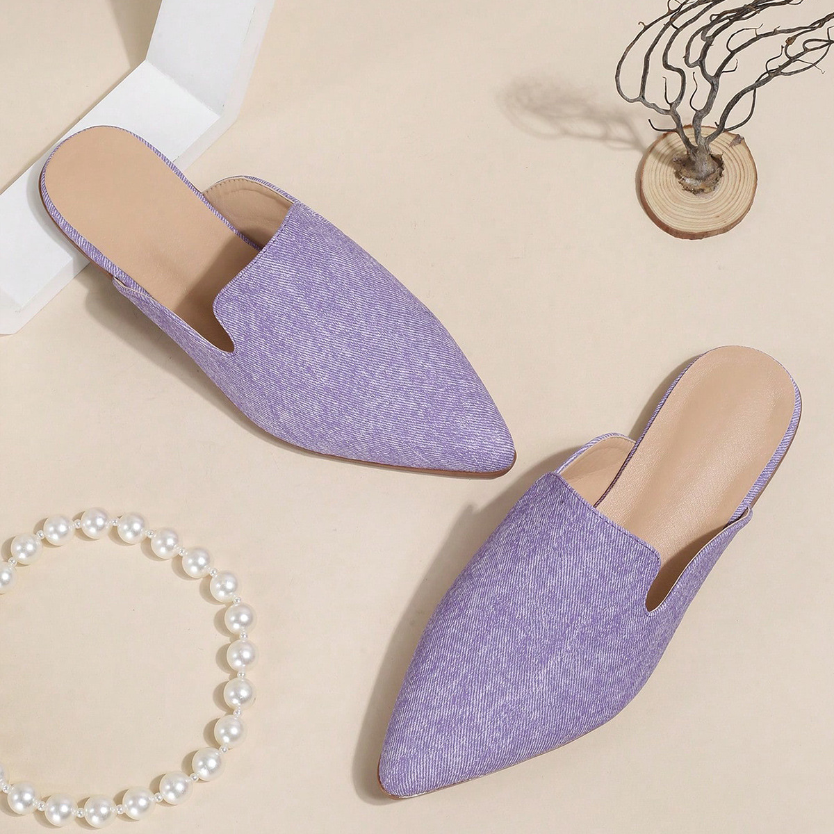 Naiste lamedad sussid Mugleri kingade ja poolsandaalidega_voghion.com