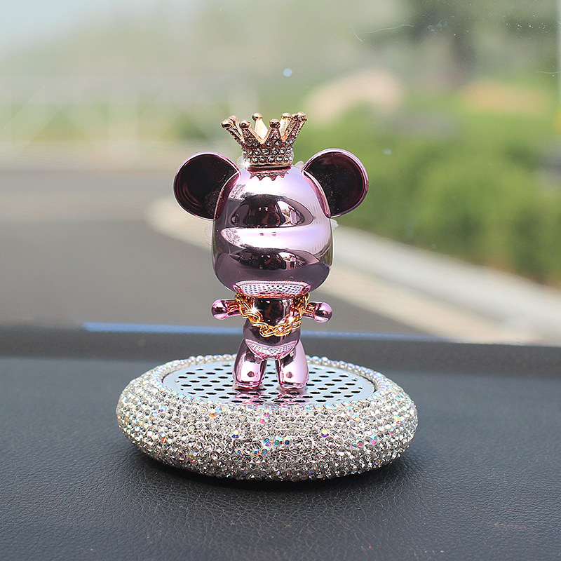 Accesorios para automóviles Adornos de aromaterapia Oso violento Creativo lindo Coche Perfume Aromaterapia Dibujos animados Decoración de coche Mujer