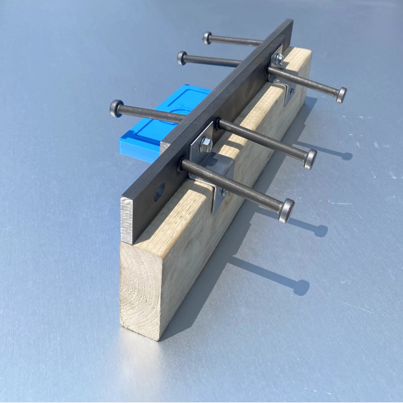 专业生产厂家独立设计地坪铠装缝模板铠甲缝多尺寸规格承重伸缩