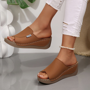 Outwear Cross-border European and American Platform Platform Women's Shoes Comfortable Wedge Slippers Spring and Summer New Arrival plus size Slides for Women