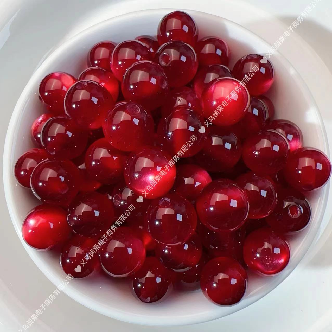 10#Resin cat eye beads red