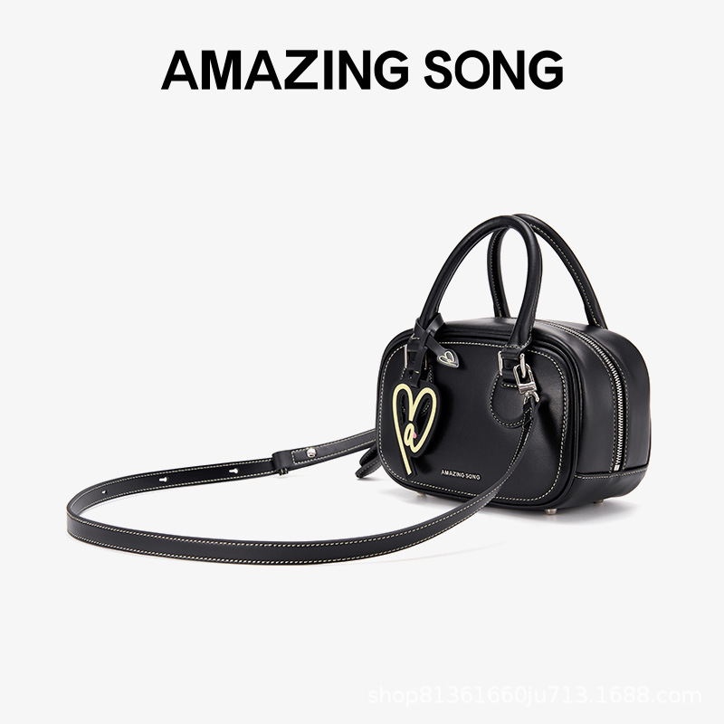 Small elegant black [follow the store gift box delivery]