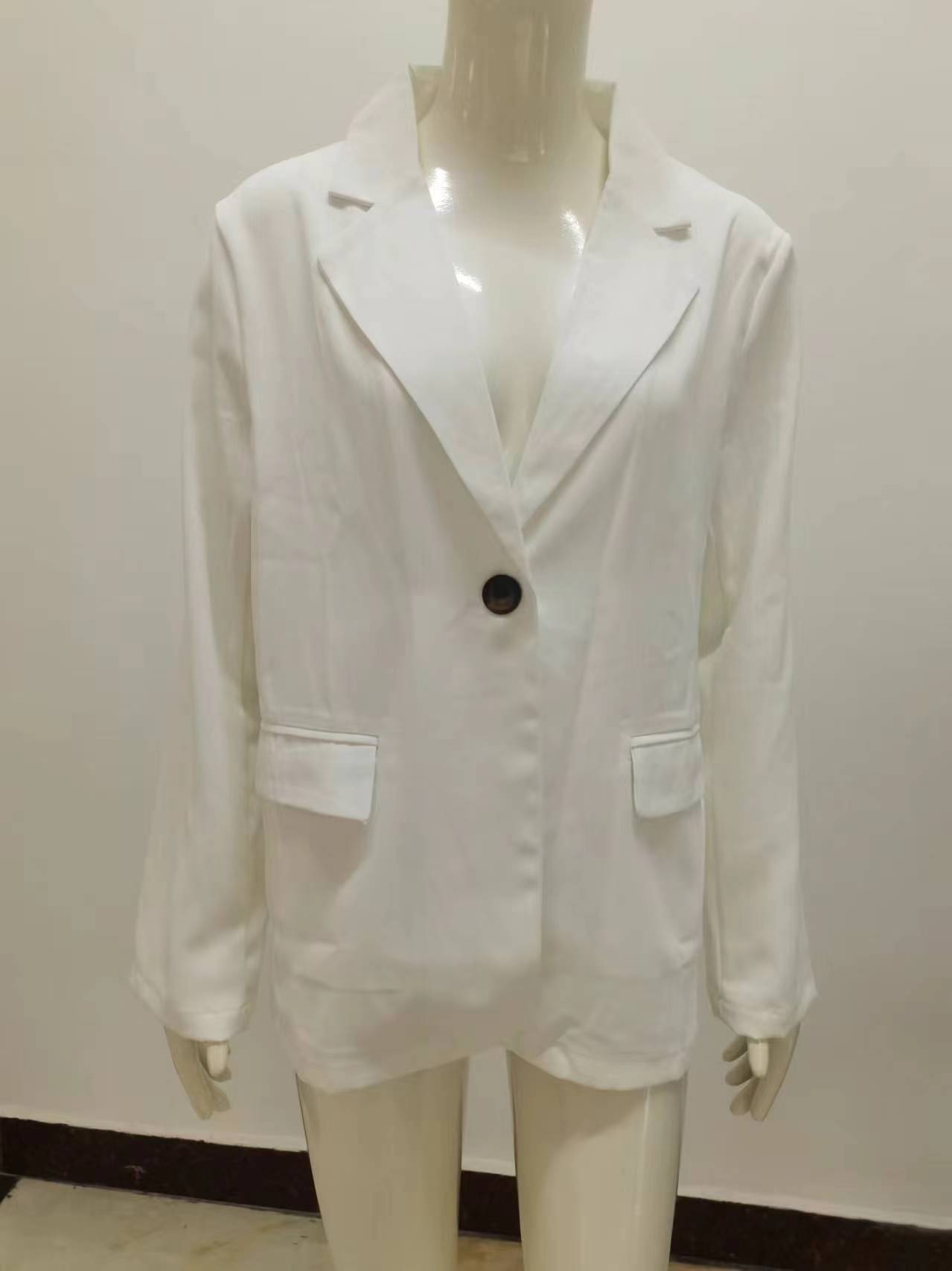 420g Weight Blazer Outerwear Type Long Sleeve Sleeve Length Single Breasted Placket Type Polyester Fabric Type Blazer Tops Type 1 Piece Quantity Business, Cocktail Party Occasion Turndown Neckline Slim Fit Type Solid Color Pattern Spring, Autumn Season Women's Gender Pocket Design Elegant, Formal Style Women's Blazer Long Sleeve Blazers Pocket Elegant Formal Solid Color 无