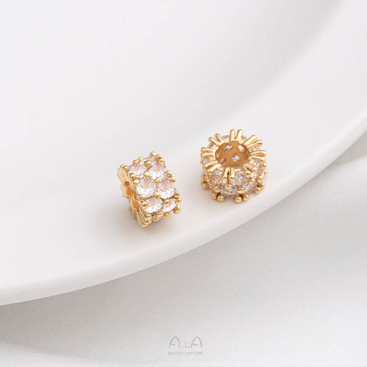 1 Piece 6.5.* 5mm 7 * 3mm 8 * 4mm Copper Zircon 14K Gold Plated Geometric Solid Color Polished Spacer Bars display picture 13