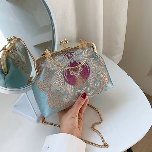 Wholesale Chinese Style Embroidered Cheongsam Bag for Women Chinese Style Hanfu Elegant Retro Handbag Antique Style Small Bag Hand Bag