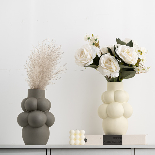 Modern Minimalist Bubble Ceramic Vase, Irregular Flower Holder, High-End Decorative Accent for Indoor Soft Furnishings