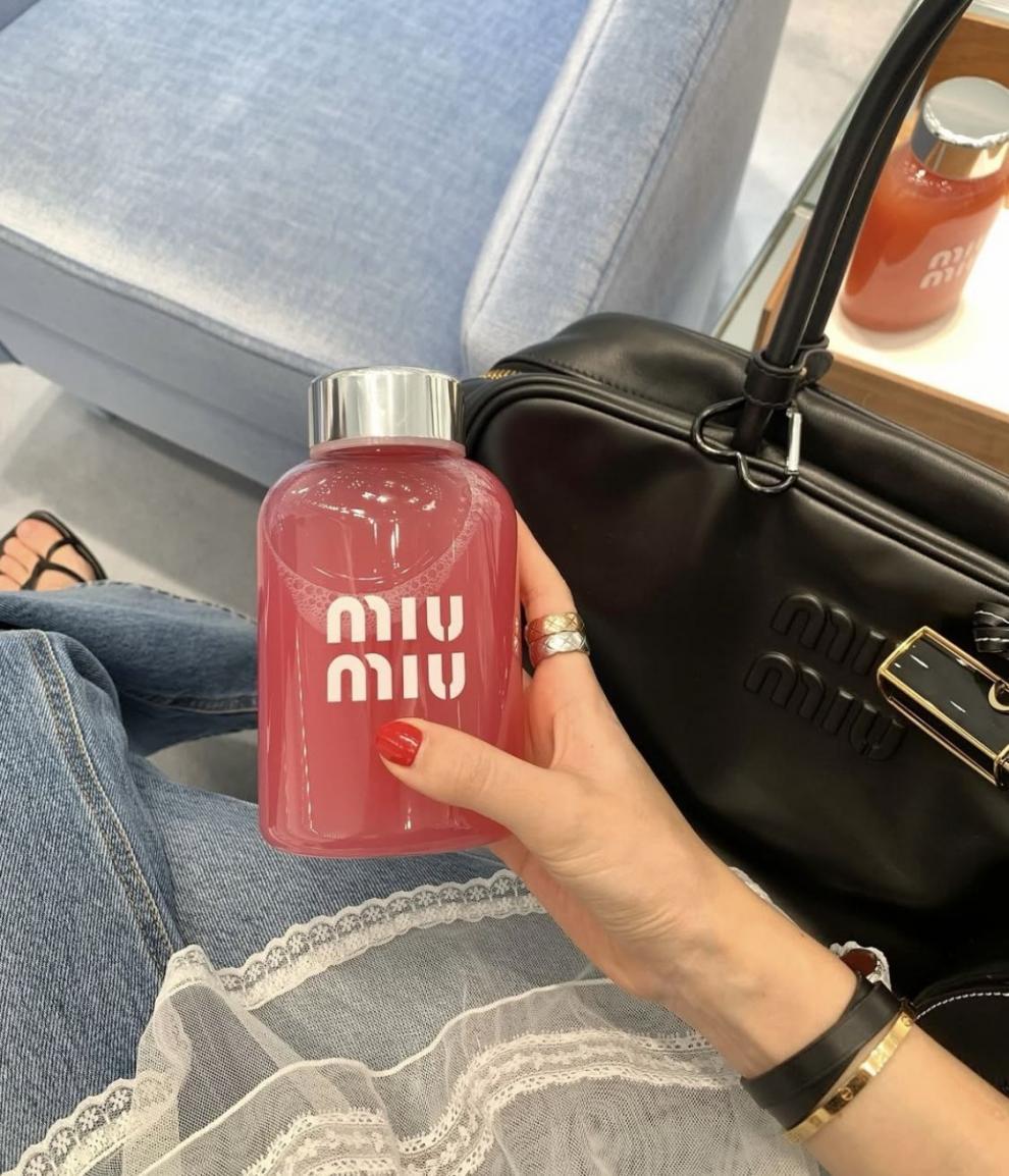 b1e3b127-cb2a-4cd9-b653-1c7c4ff8559c.jpe